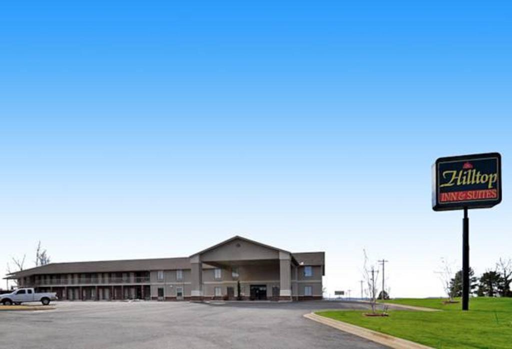 Econo Lodge Inn & Suites Greenbrier Екстериор снимка