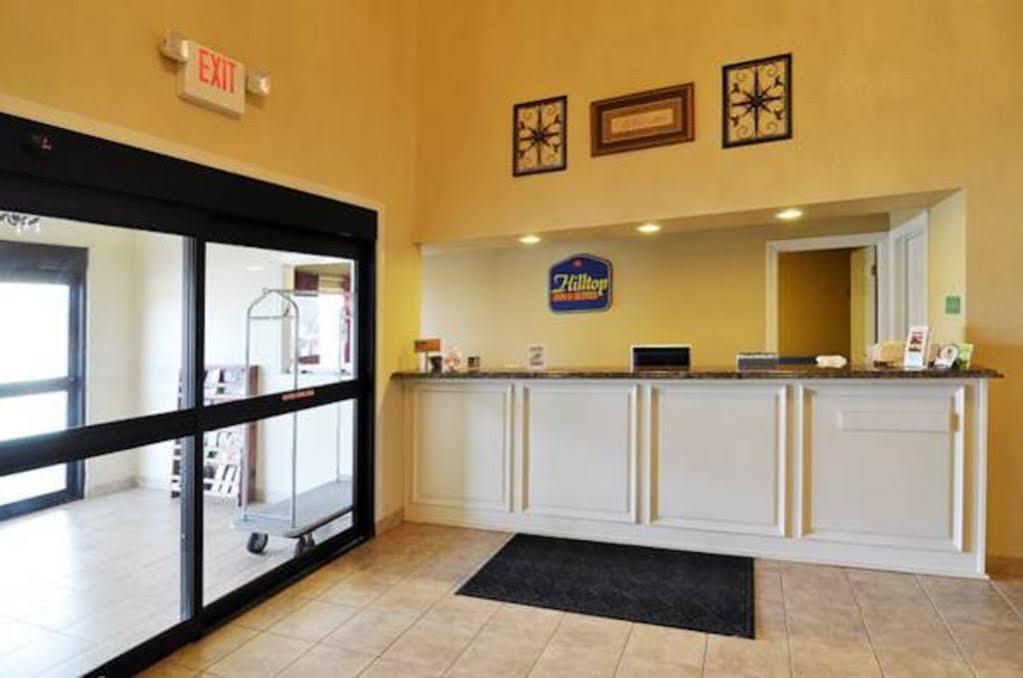Econo Lodge Inn & Suites Greenbrier Екстериор снимка